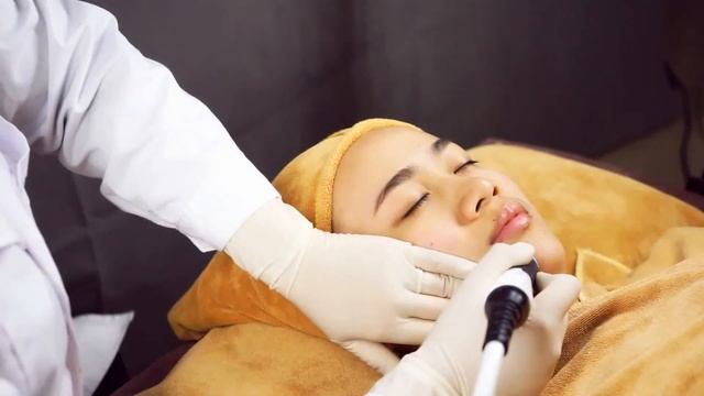 Alice super bubble Hydra facial machine смотреть онлайн