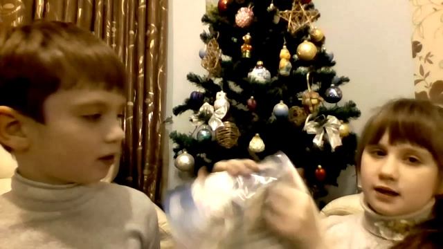 Новорічні ялинки 3 смотреть онлайн