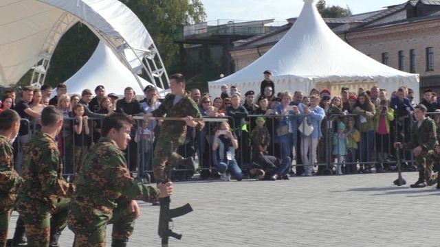 Показательные выступления воспитанников центра"Аванпост" смотреть онлайн