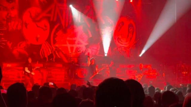 Anthrax - Among The Living live смотреть онлайн