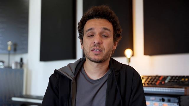 The Ultimate Mic Shootout with full walkthrough from $40 to $7500 смотреть онлайн