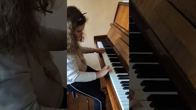 Дугінова Поліна М. Майер «Гордо пройти мимо»( оранж. Т. Кисельова) смотреть онлайн