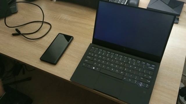 Unbox and connect to DeX - HP X3 Elite Lapdock - 1st look смотреть онлайн