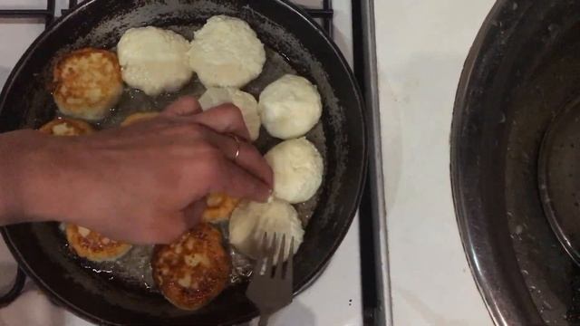 Сырники-просто, быстро, вкусно!!! смотреть онлайн