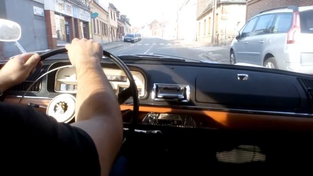 Conduite Peugeot 404 #Ontheroad смотреть онлайн