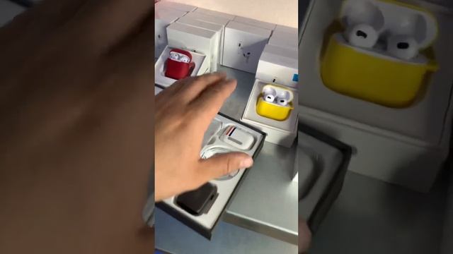 Что он сказал в конце? #iphone #android #часы #смартчасы #электроника #наушники смотреть онлайн