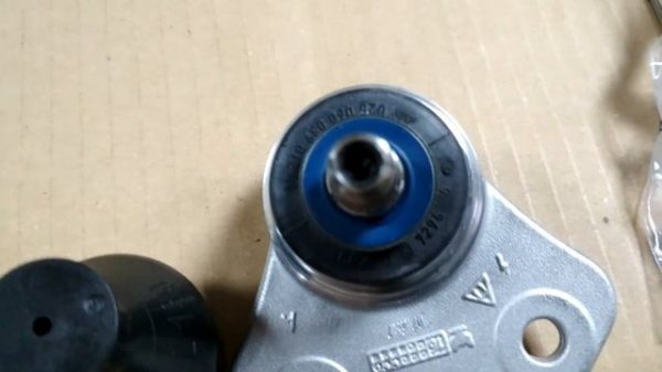 Опора шаровая MB W211 верх.лев/прав. A2113309907 A0003301007 LEMFORDER (3093301)