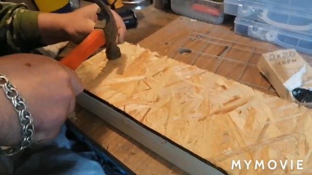 КОРМУШКА ДЛЯ ЦЫПЛЯТ СВОИМИ РУКАМИ//за 15 минут//ИЗ ПОДРУЧНЫХ МАТЕРИАЛОВ// смотреть онлайн