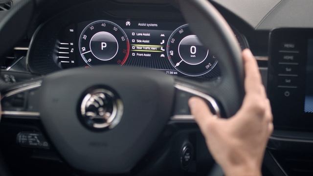 ŠKODA: How To Use Front Assist