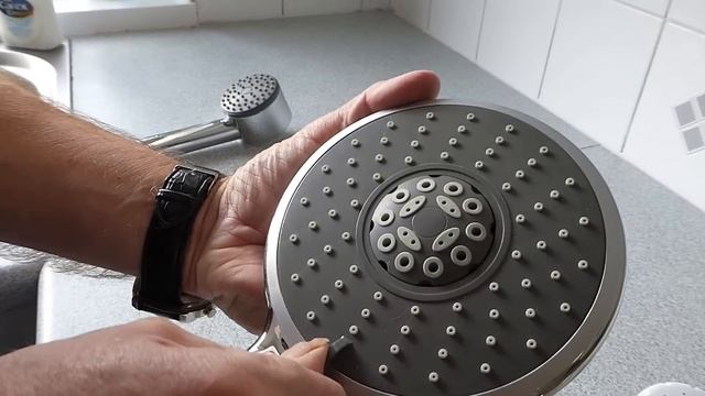 How to clean a shower head and get a better shower смотреть онлайн
