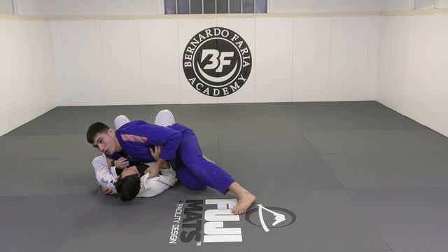 DESTROYING The Knee Shield With Giancarlo Bodoni