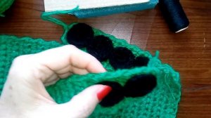 Танк-вязаный сувенир к 23 февраля.