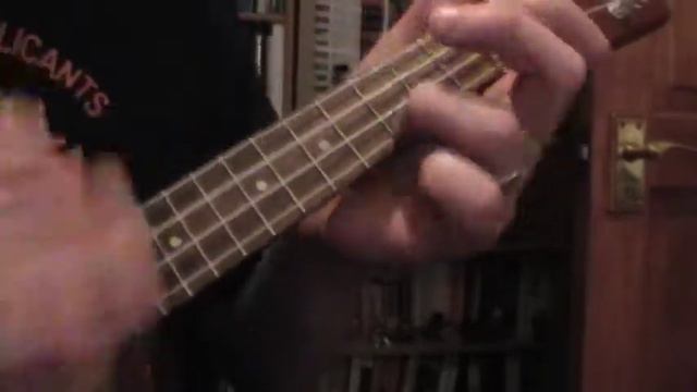 Gold Ukulele Cover смотреть онлайн