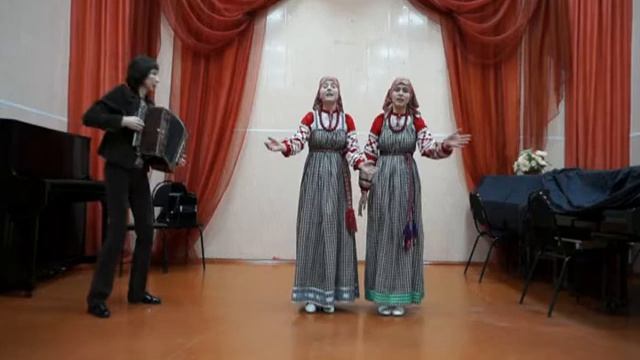 «Я бывало припевала» припевки#марафонпобеды смотреть онлайн