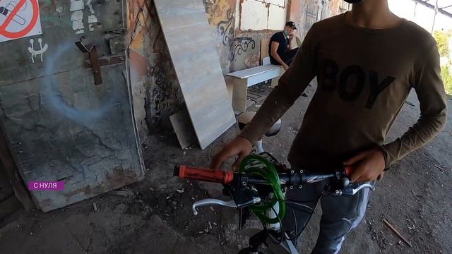 ОНИ МОИ РОДНЫЕ! Мальчик сирота в 15 лет кормит семью Казахстан