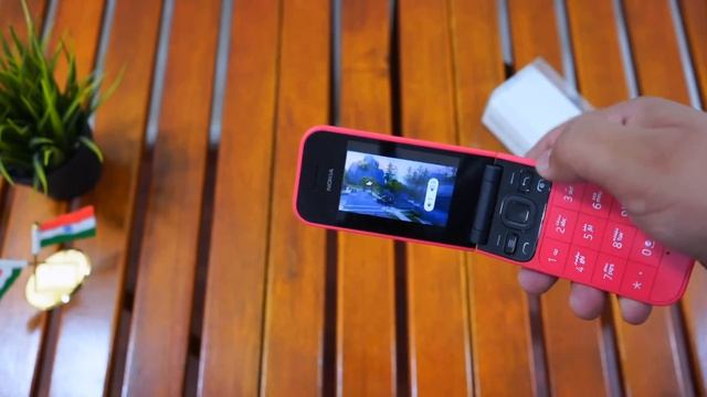 The Best Folding Phone - Nokia 2720 Flip Unboxing & First Look | 4G, Dual Display & More...??? смотреть онлайн