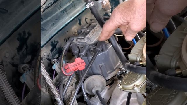 1995 chevy tahoe 5.7 tbi to carb wiring and 4l60e to shift right( NON )VORTEC MOTORS смотреть онлайн