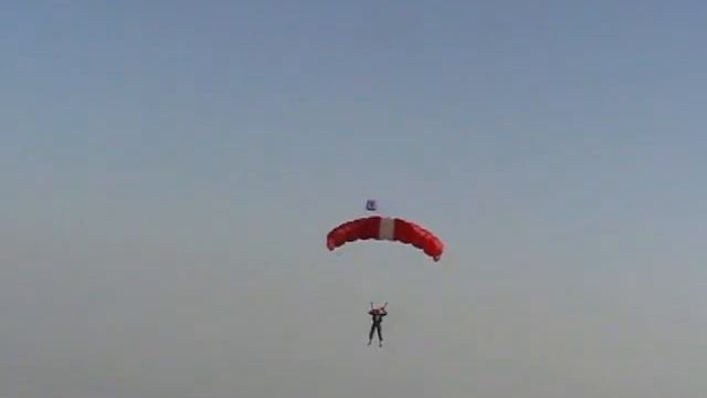 2011-10-08 Закрытие парашютного сезона на ДЗ Сокол смотреть онлайн