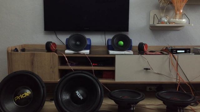 apocalypse ve forx hulk kapışıyor #deafbounce #forx #test #midrange karsılastırma taktir sizin . смотреть онлайн