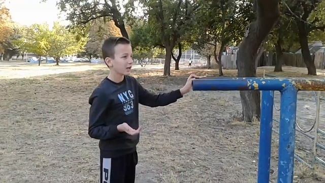 Как научиться отжиматься на брусьях ЗА 5 МИНУТ!!! смотреть онлайн