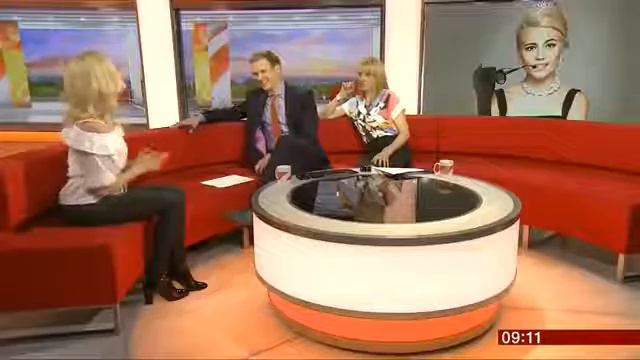 Pixie Lott BBC Breakfast смотреть онлайн