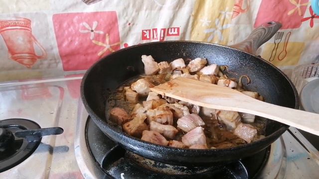 ЖИВЁМ НА МИНИМАЛКУ // ДЕНЬ 2/// Семья из 3 человек 6 мая 2021 г. смотреть онлайн