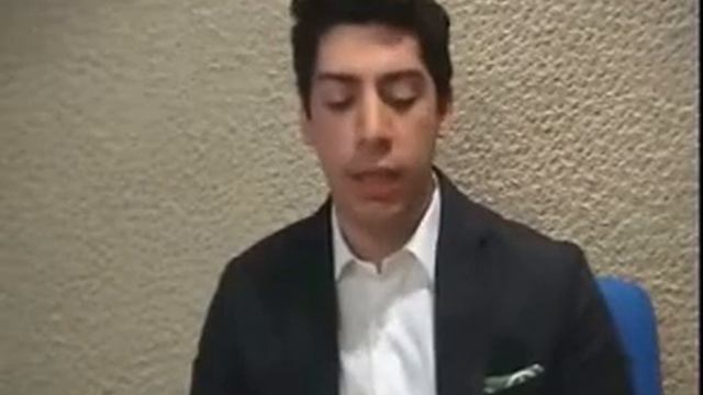 Renzo Bossi detto "il trota" ripete "La lega" per 10 minuti смотреть онлайн