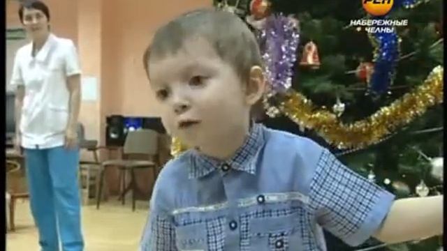 Хоккеисты поздравили малышей из детдома с Новым годом смотреть онлайн