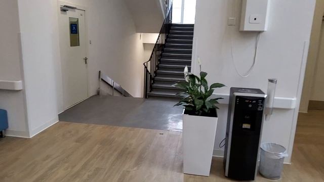 5 октября 2023 г.ПОЛИКЛИНИКА 64: ПОСЛЕ РЕМОНТА ИСЧЕЗЛИ СТАРИННЫЕ ЧАСЫ И ДУБОВЫЕ ПЕРИЛА? смотреть онлайн