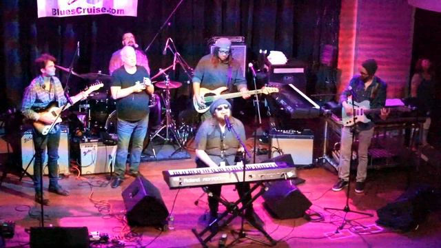 Victor Wainwright and The Train on LRBC #32: "Key to the Highway" смотреть онлайн