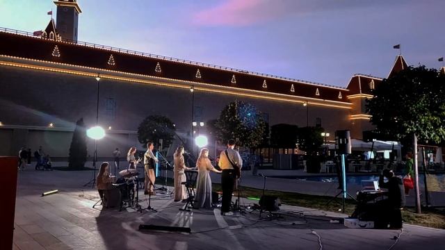 Божьи обетованья — Егор и Наталия Лансере — live – Москва – парк Остров Мечты смотреть онлайн