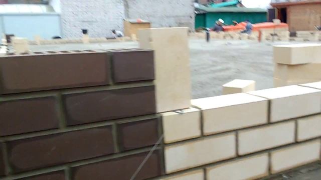 Начало кладки облицовочного кирпича смотреть онлайн