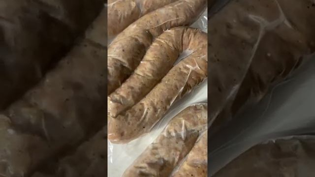 #Shorts - КОЛБАСКИ гриль, безопасный легкий вкусный рецепт. Делайте сами дома! смотреть онлайн