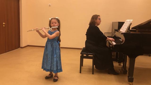 Попова Анастасия. 8 лет. Гендель соната 4 часть смотреть онлайн