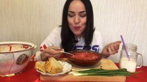 не ASMR | Кушаем вместе MUKBANG | Борщ со сметаной, молоко | Borcsh soup, milk | не АСМР