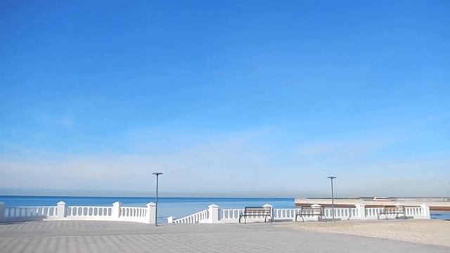 Ақтау | Спуск к Каспийскому морю около пирса смотреть онлайн