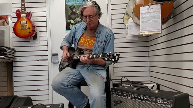 Dru Lore 90 Gibson Les Paul Silverburst смотреть онлайн
