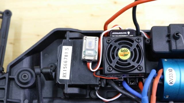 How to: Calibrate a Brushless Hobbywing ESC in your RC Car смотреть онлайн