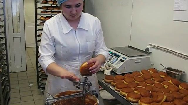 Дозатор начинки ручной одноигольчатый смотреть онлайн