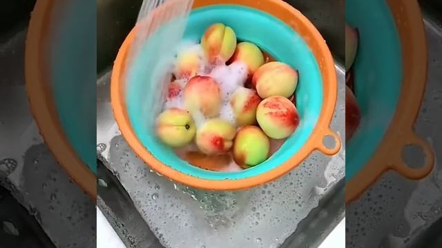 Гаджет для кухни Компактная насадка для крана #shorts смотреть онлайн