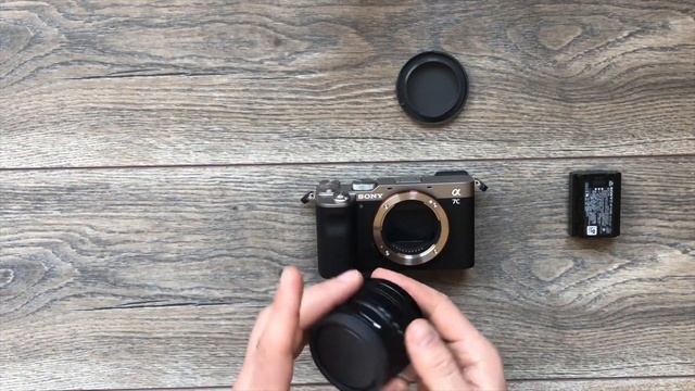 Распаковка SONY A7C