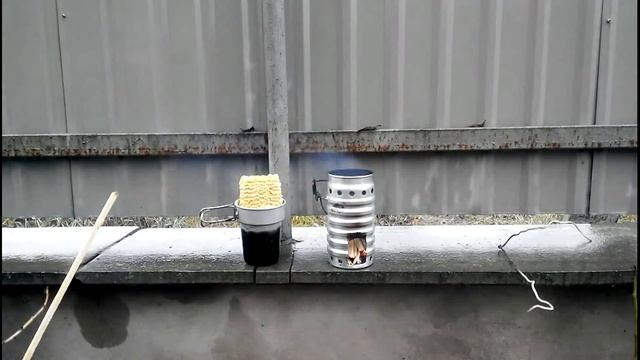 Примус.Печка щепочница Swiss Army Volcano Stove смотреть онлайн