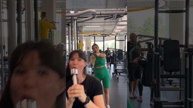 Два дебила это сила 😅 #shorts #челлендж #юмор #приколы смотреть онлайн