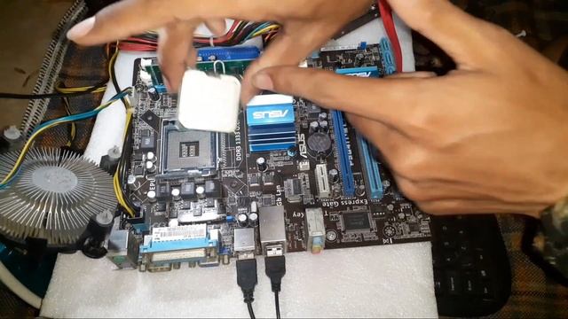 MOTHERBOARD P5G41T MLX (Upgrade Processor Core 2 Duo To Core 2 Quad Murah Meriah Kinerja Memuaskan) смотреть онлайн