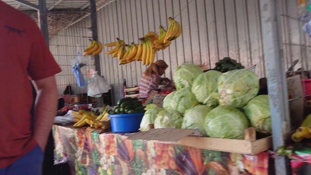 Днепр. Рынок "Озёрка". 01.06.2022. смотреть онлайн