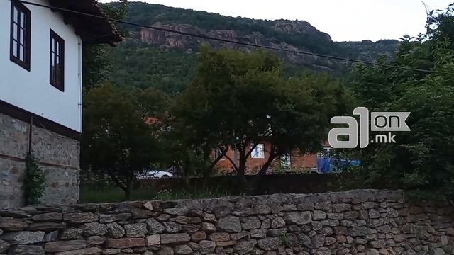 Жители на Горно Врановци не можат да си легализираат куќите оти им се во заштитена зона смотреть онлайн