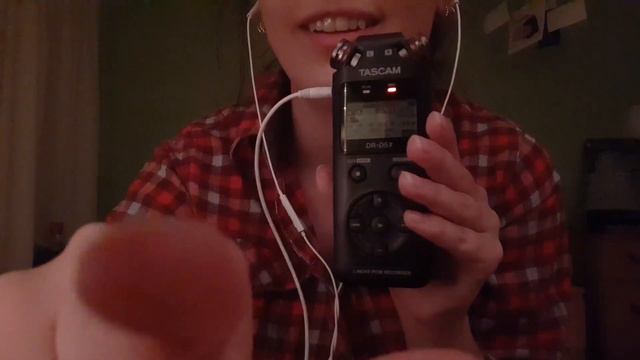 ASMR - Testing Out My New Microphone [Tascam! Trigger words, mouth sounds, tapping, counting, etc.] смотреть онлайн