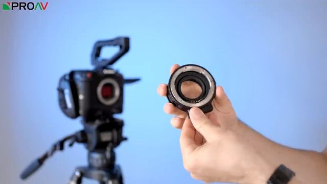 Smallest Canon Cinema Camera Yet | Canon C70 | First Look смотреть онлайн