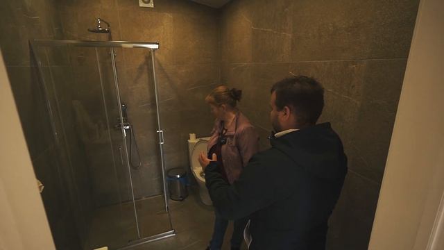 ОТЛИЧНАЯ РАБОТА ПЛИТОЧНИКА, И ОТЛИЧНЫЕ КОТТЕДЖИ/ЖИЗНЬ ХОРОША/АВАНГАРД/ 6.09.2022г смотреть онлайн