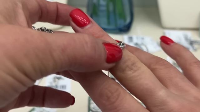 Зверюшки Рыбки Цветы Символы серебряная бескаменка смотреть онлайн